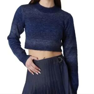 NIA Women's Navy Blue Aspen Cropped Mock Neck Sweater